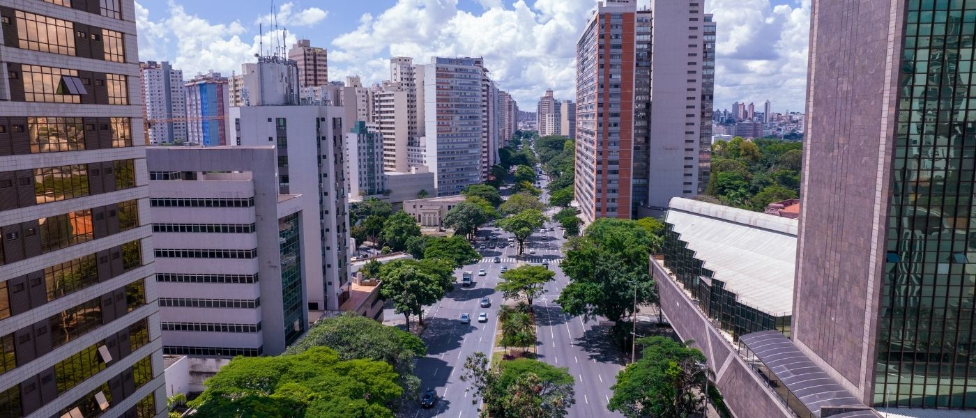 Como avaliar o valor real de um imóvel comercial
